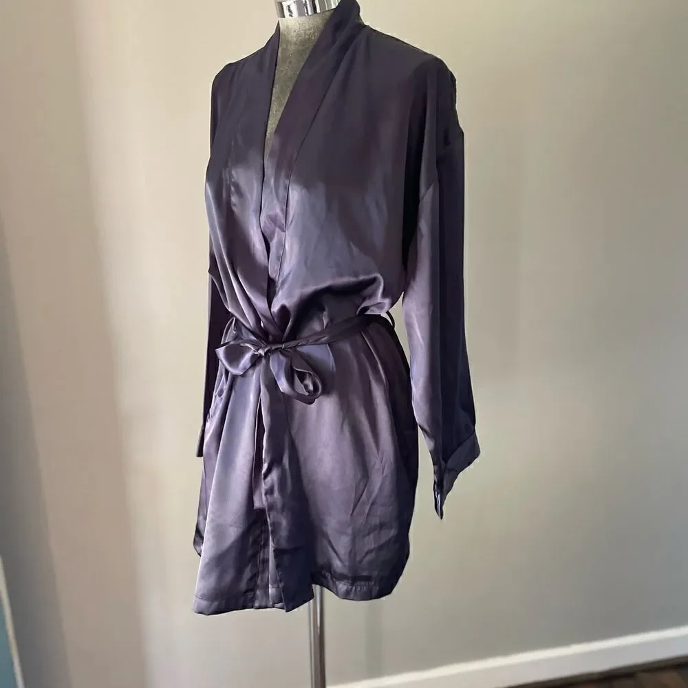 Victoria’s Secret Navy Satin Robe - Picture 9 of 9